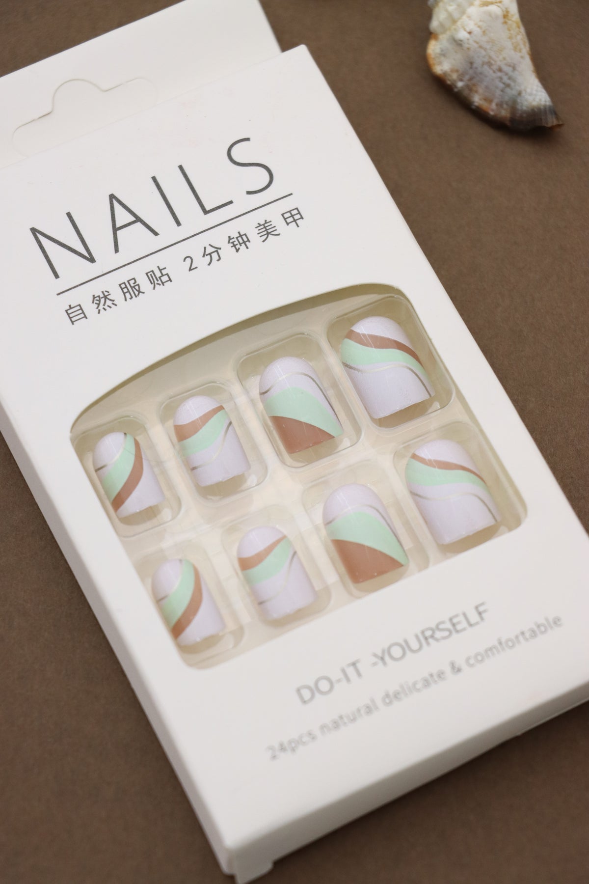 Mint Green and Brown Wave Design Press-On Nails - 24pcs Stylish Abstract Set