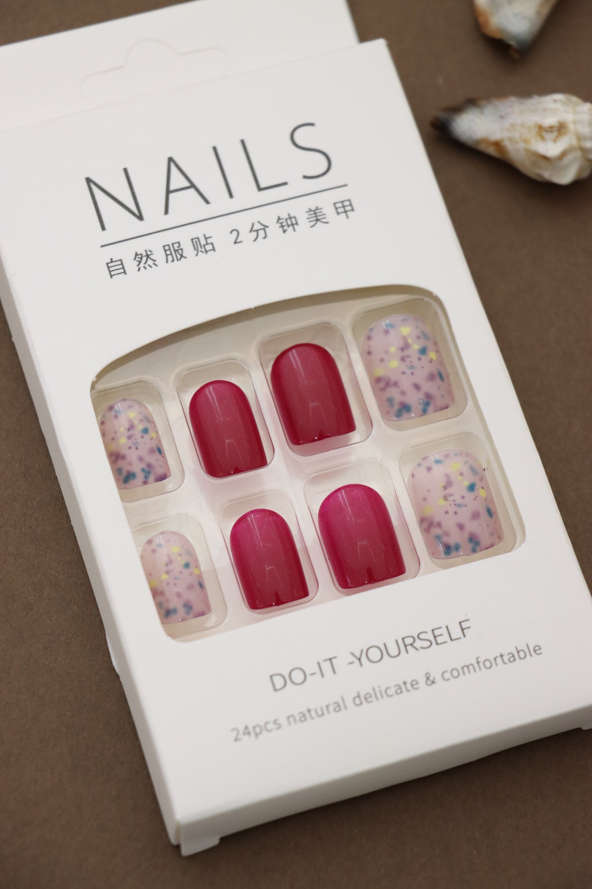 Berry Red & Confetti Pattern Press-On Nails – Vibrant & Fun DIY Set, 24pcs