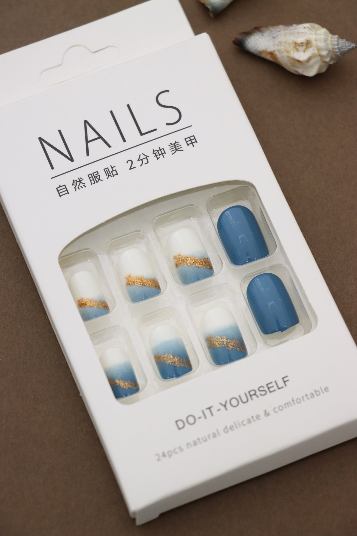 Blue and White Gradient Press-On Nails with Gold Accent - 24pcs Stylish Glam